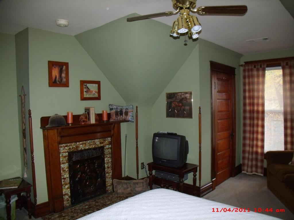 Bed and Breakfast The Corner House Bed & Breakfast Nicholasville Zimmer foto